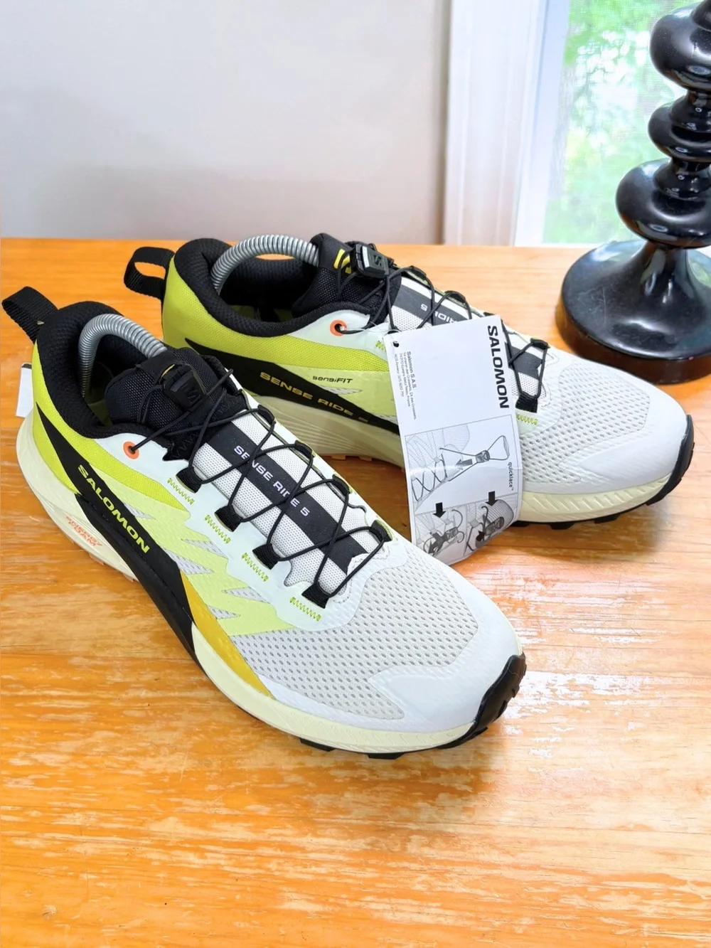 NWT Salomon Women’s Sense Ride 5 Trail Shoe